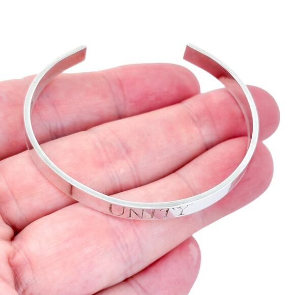 Vintage Sterling Silver 925 6.2mm "UNITY" Engraved Cuff Bracelet 6.75" - Picture 1 of 9